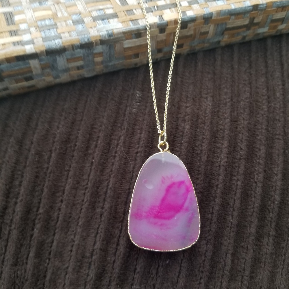 Pink Agate Necklace - Picture 2 of 4